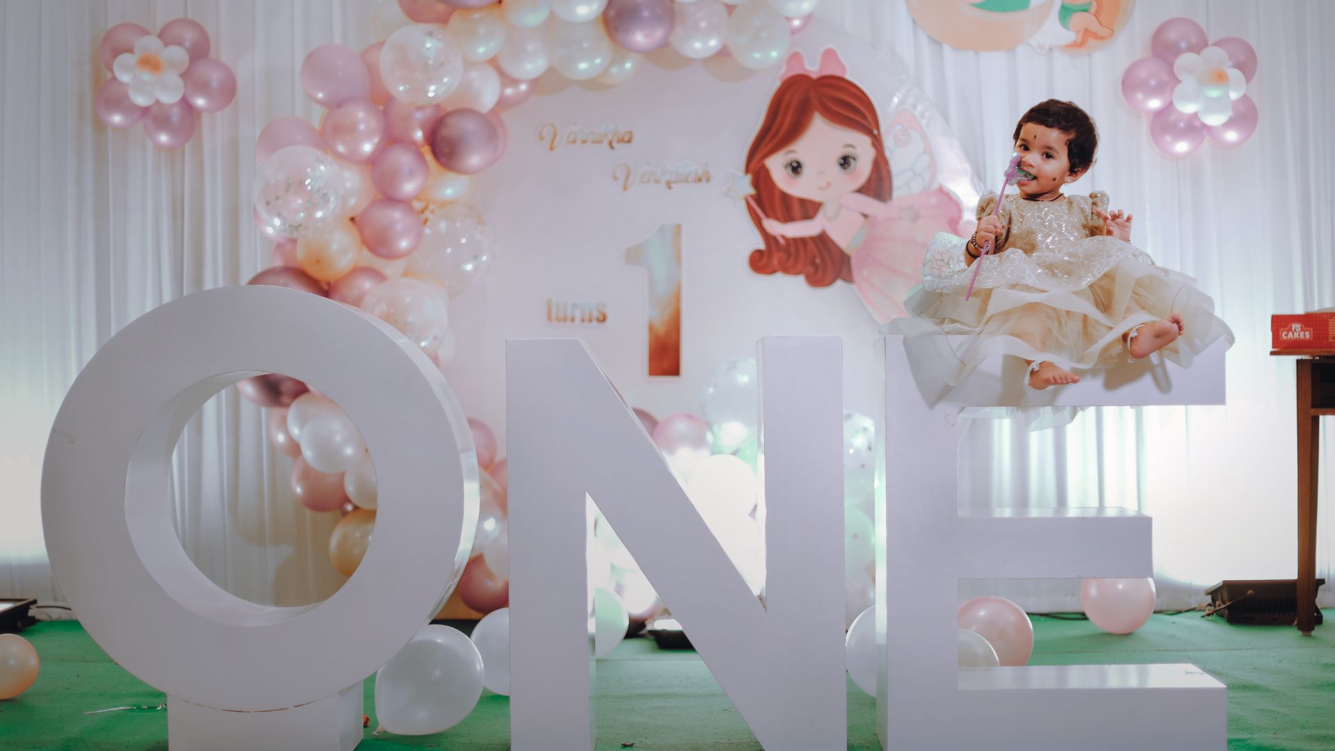 New Born Baby Photography Studio